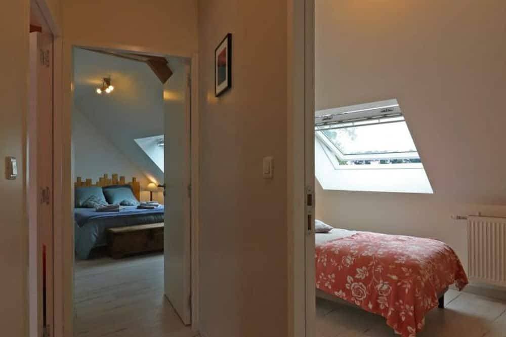 Foto 4 von 13: Großes Familienhaus mit Sauna und Garten