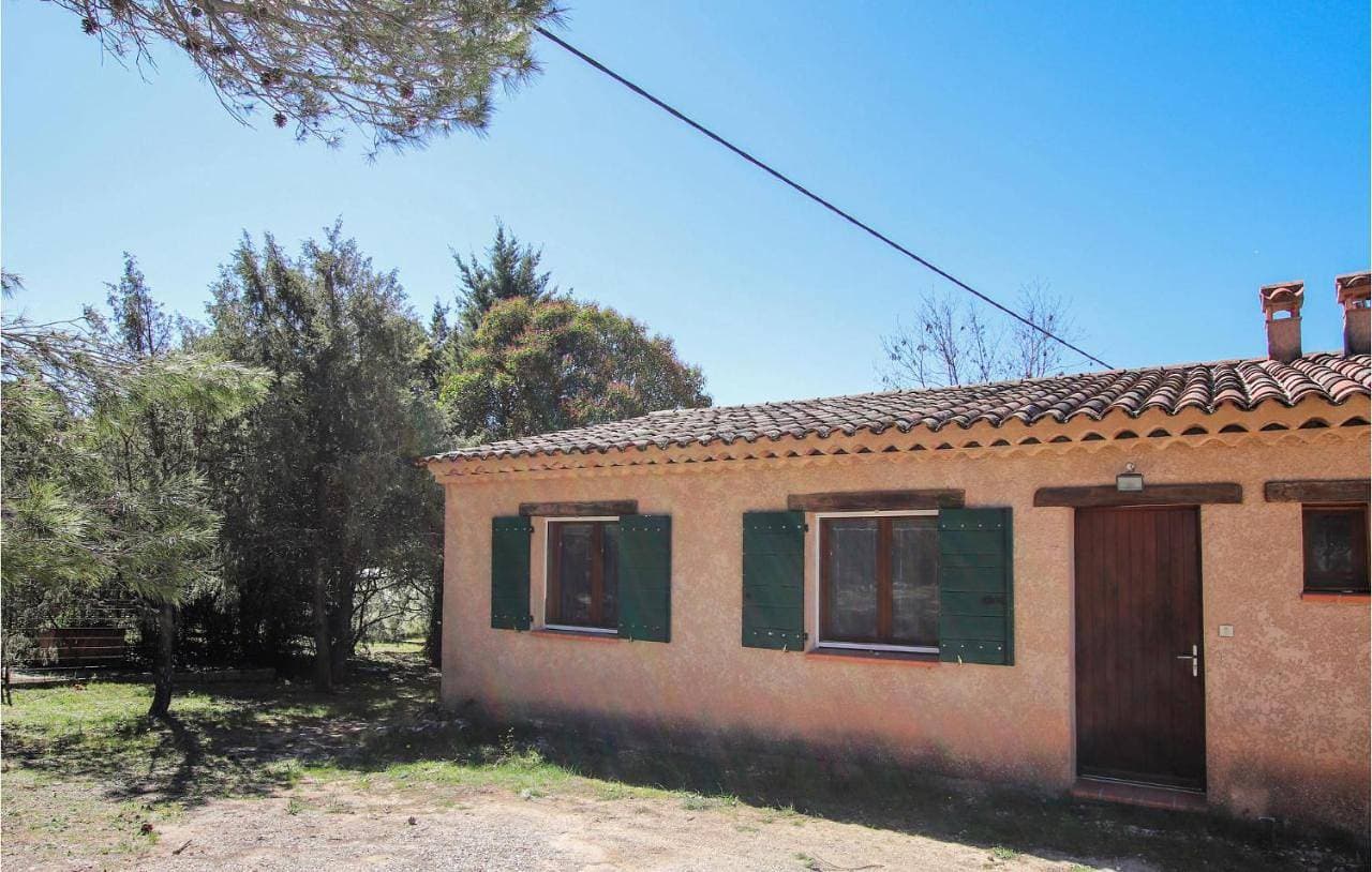Foto 6 von 22: Two-Bedroom Holiday Home