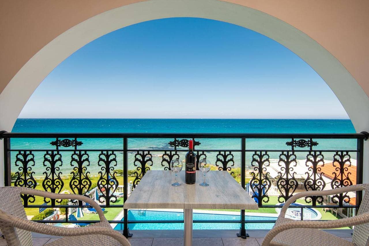 Foto 6 von 15: Double or Twin Room with Sea View