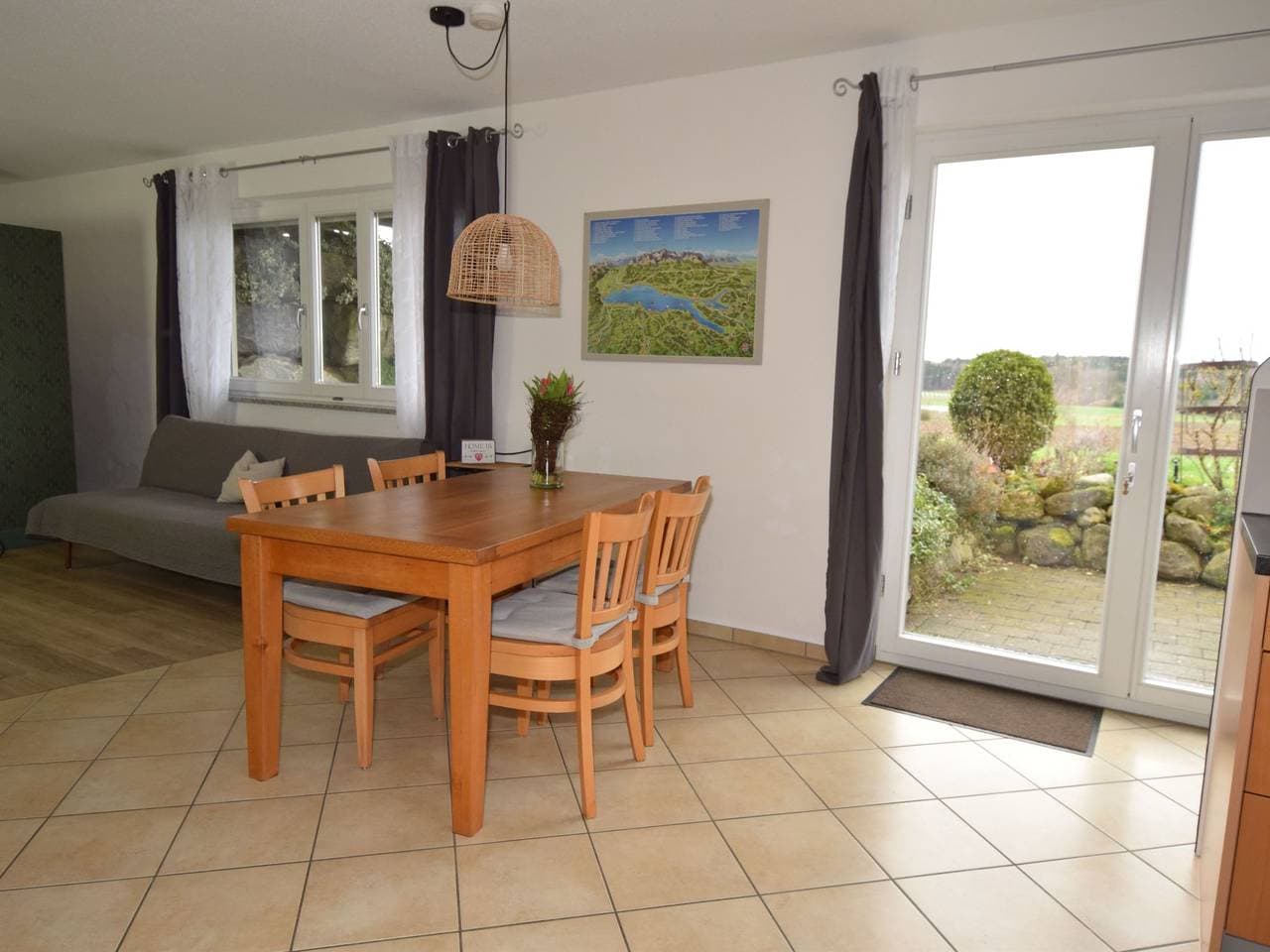 Foto 10 von 26: Appartement in Beuren mit Terrasse und Grill