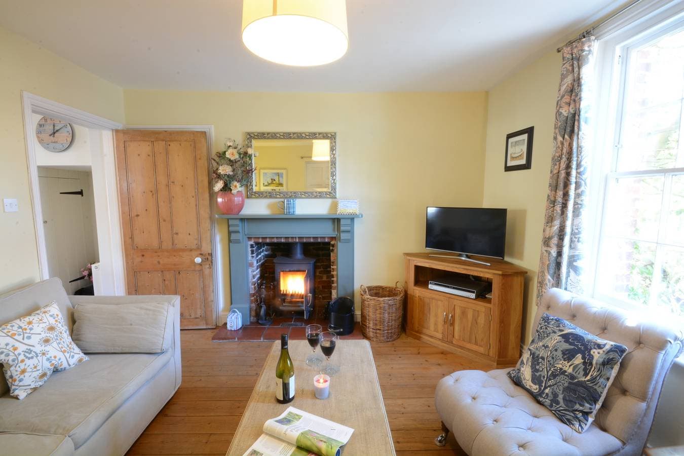 Foto 3 von 23: Pebble Beach Cottage, Aldeburgh