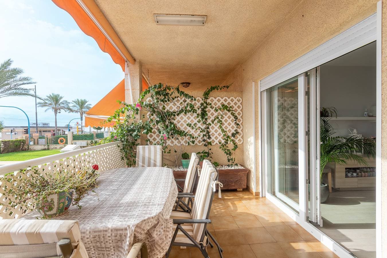 Foto 3 von 43: Geräumige Wohnung in El Campello, 120 m², Gemeinschaftspool