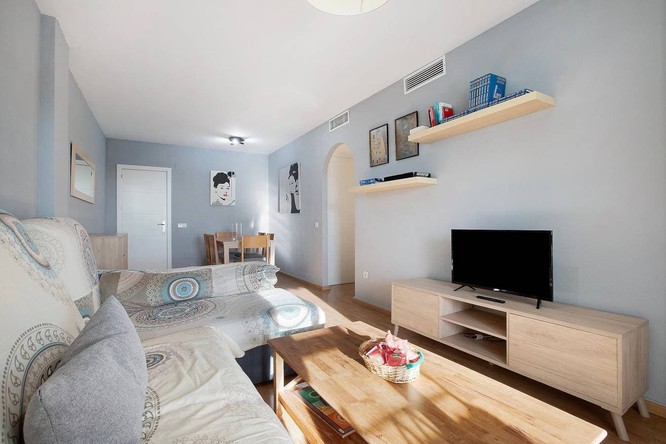 Foto 5 von 34: Ferienwohnung 'Benalmarina' mit Gemeinschaftspool, WLAN und Klimaanlage