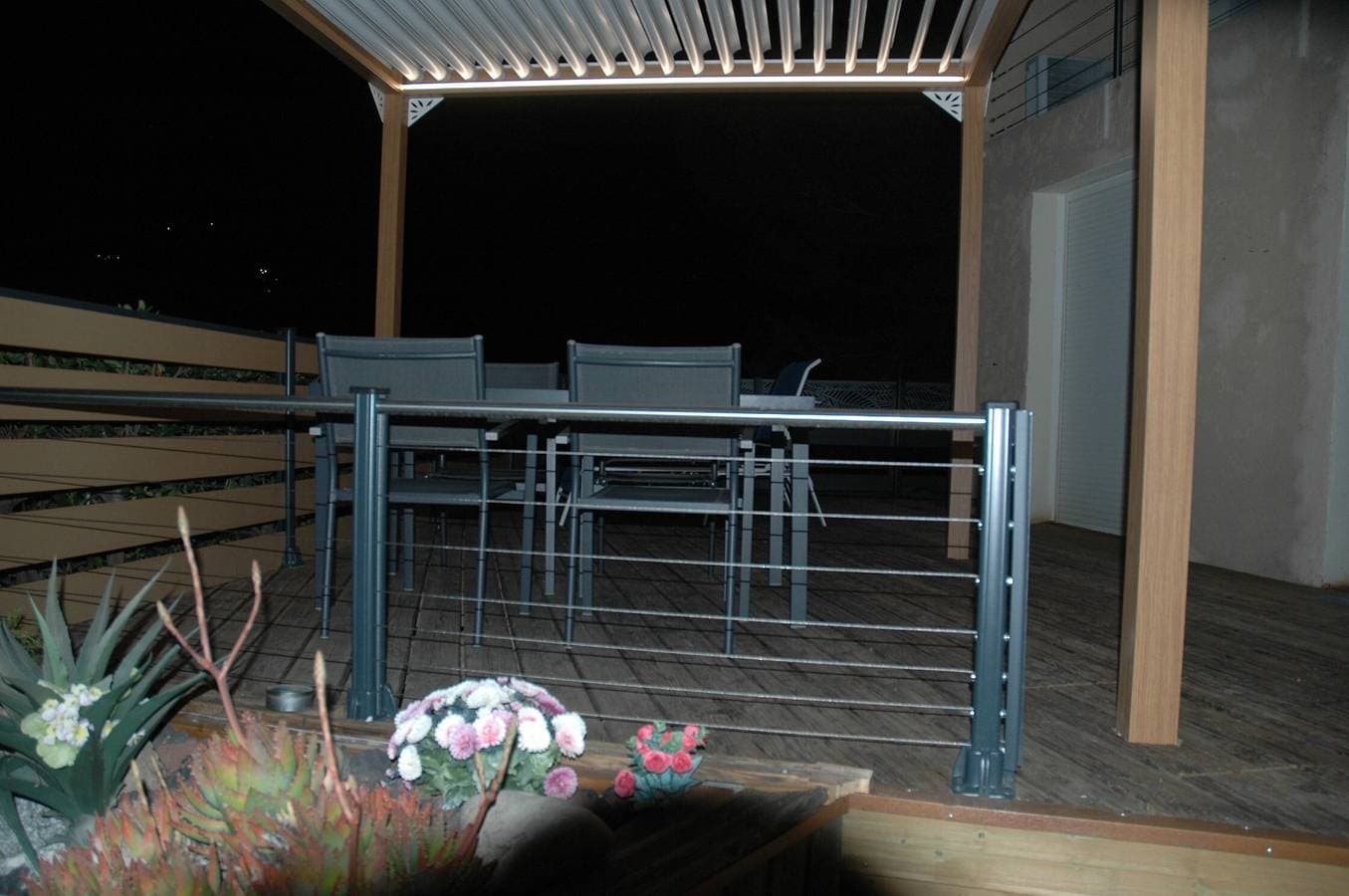 Foto 12 von 27: Enchanted Bird Mountain Villa mit Paradiesgarten und Gemeinschaftspool