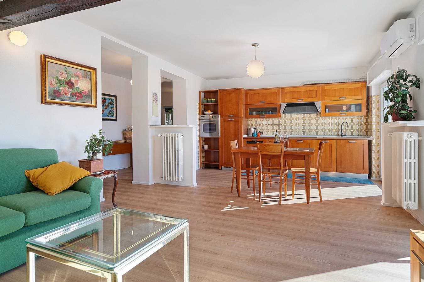 Foto 6 von 29: The View – Ferienwohnung mit Seeblick in Levico Terme, nahe den Trentiner Bergen