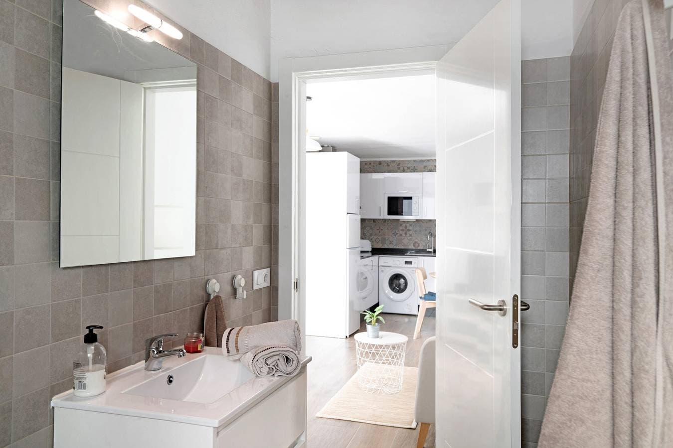 Foto 12 von 23: Ferienwohnung 'Toledo' mit Meerblick, privater Terrasse und WLAN