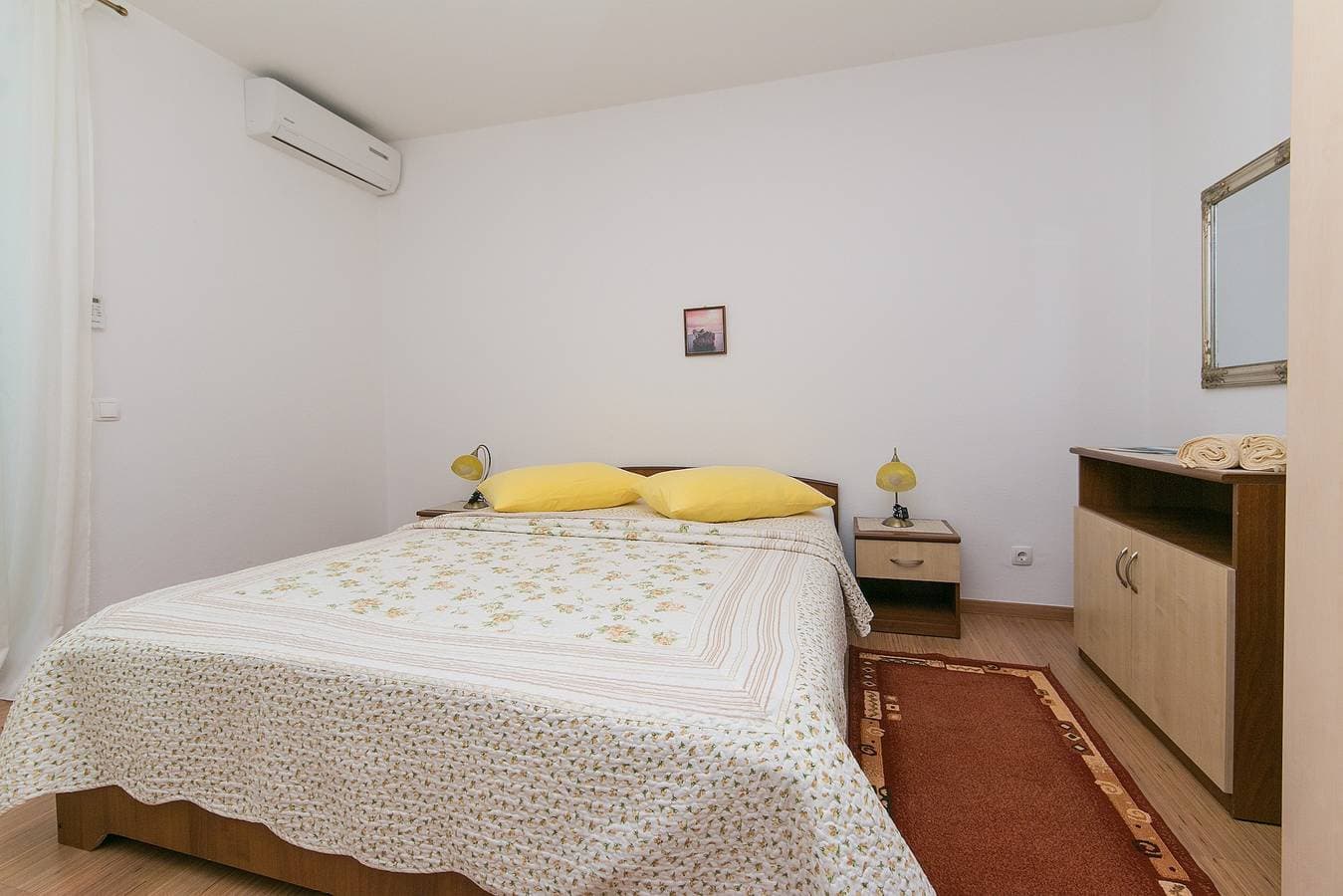 Foto 10 von 15: Zimmer mit Terrasse Brela, Makarska S-2717-i