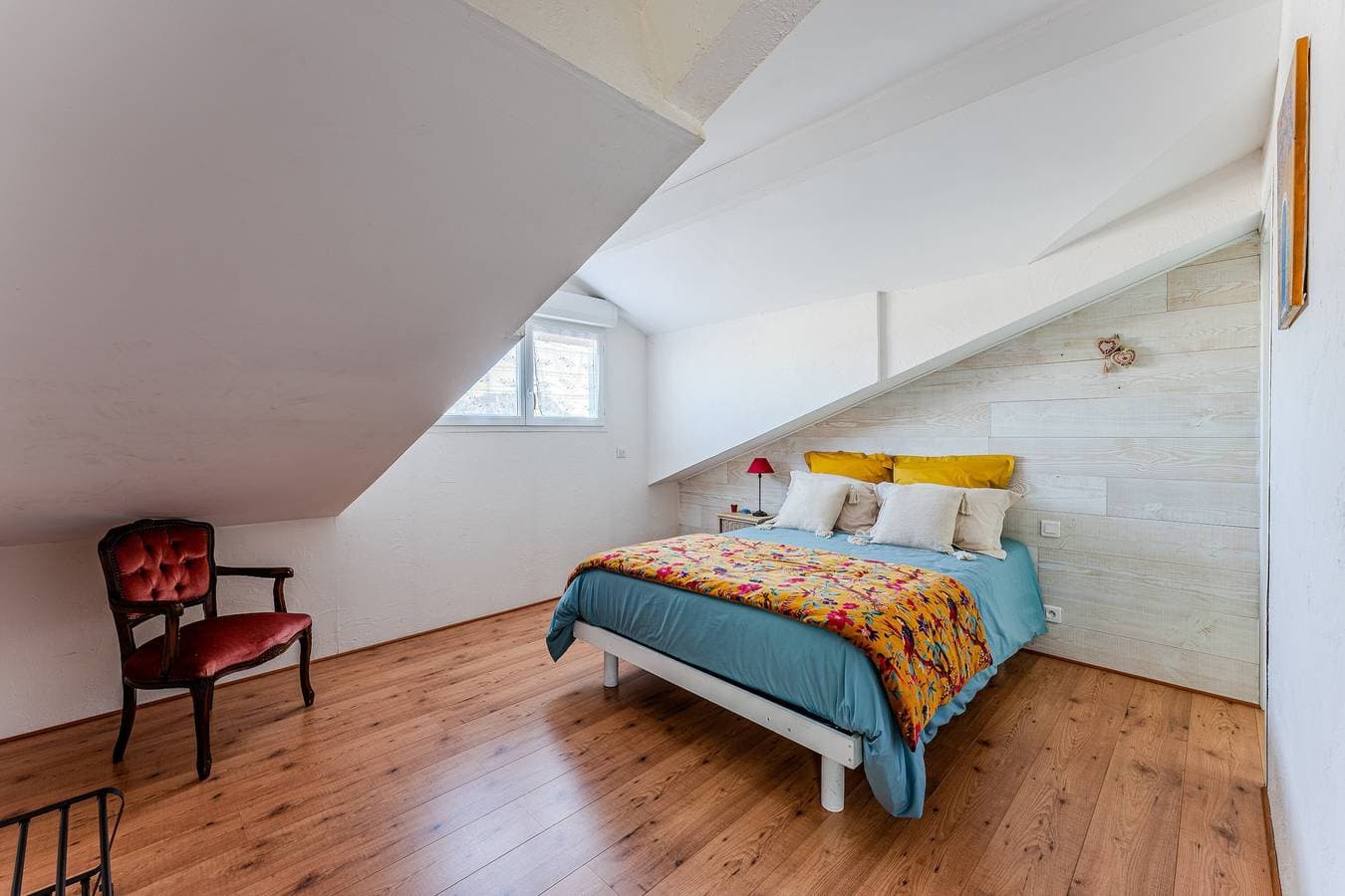 Foto 5 von 20: Gästezimmer „La Chambre Curry Du Bassin“ mit privatem Garten und WLAN