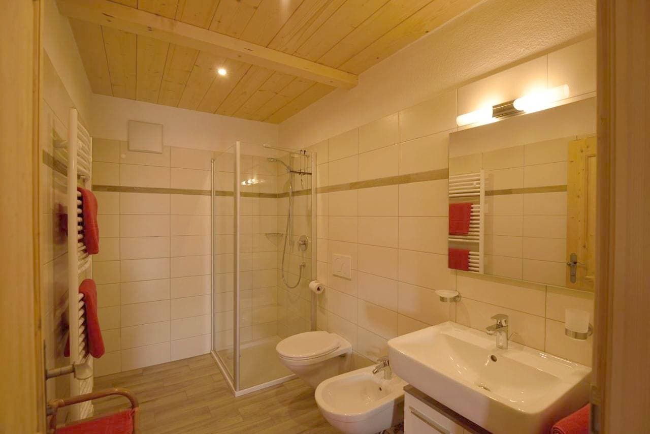 Foto 4 von 13: Apartment with Balcony