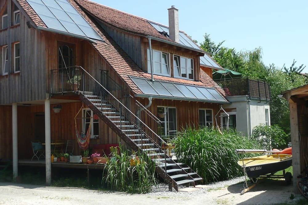 Foto 10 von 19: Einzigartige großzügige Wohnung im grünen