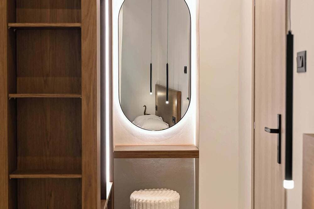 Foto 11 von 30: Light & Kozy Residence - Jacuzzi Lux Stay in Patra