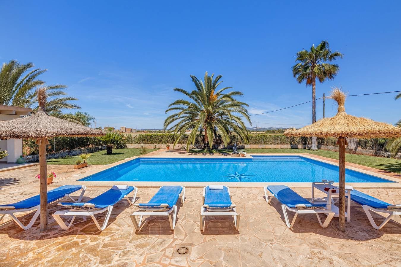 Foto 4 von 26: Fantastische Finca mit Pool, Terrassen, Garten, Klimaanlage und WLAN