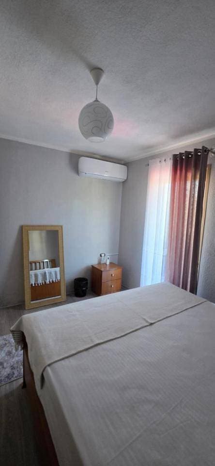 Foto 6 von 11: Double Room with Shared Bathroom