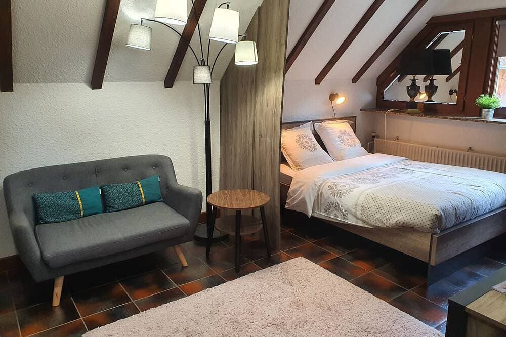 Foto 2 von 23: Hervorragendes gemütliches Ferienhaus \"La Taniere\" im \"La Villa Moraine\" Munster