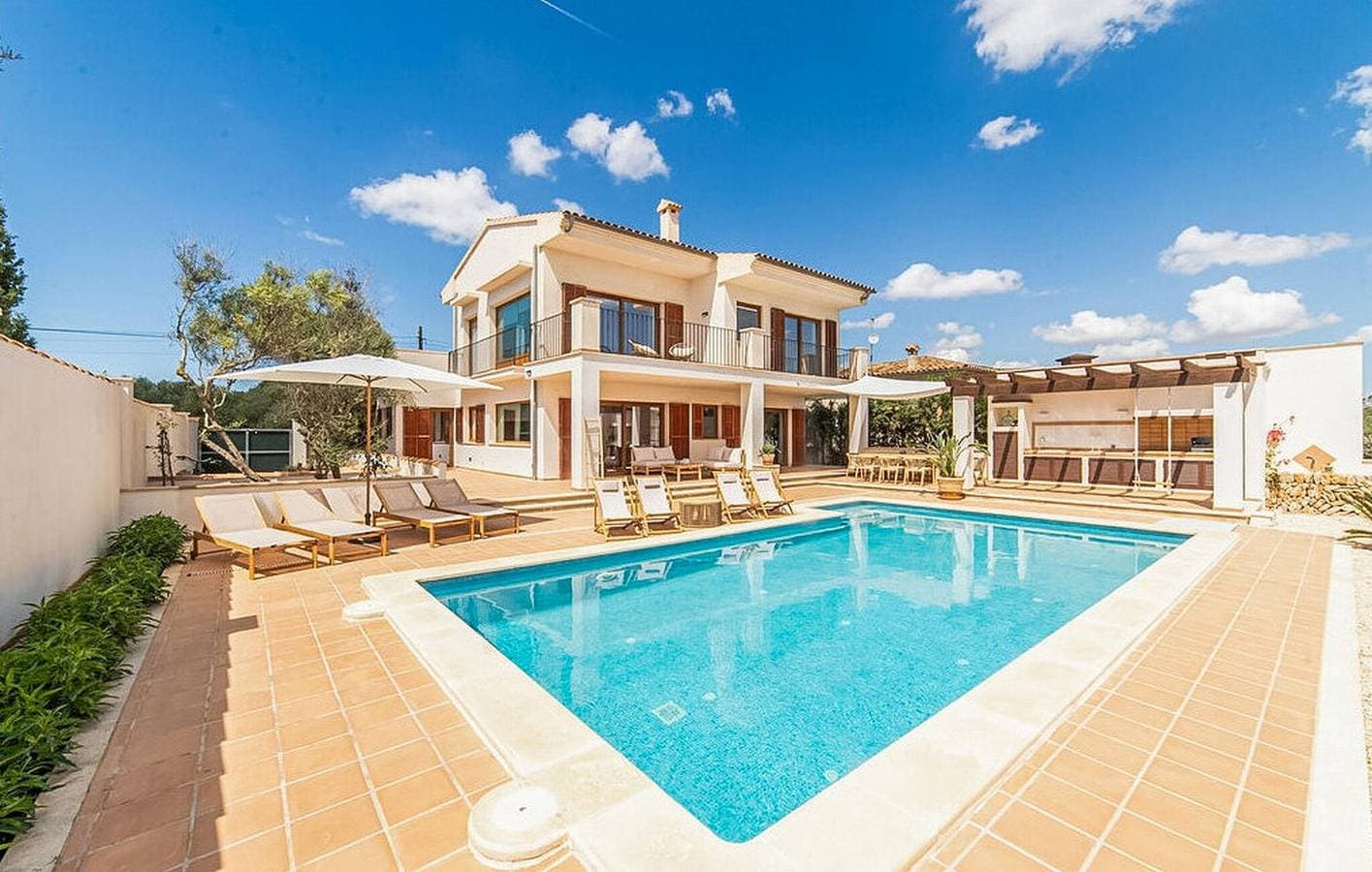 Apartment mit Meerblick, Pool und Terrasse - in der Nähe von Strand und Restaurants 1