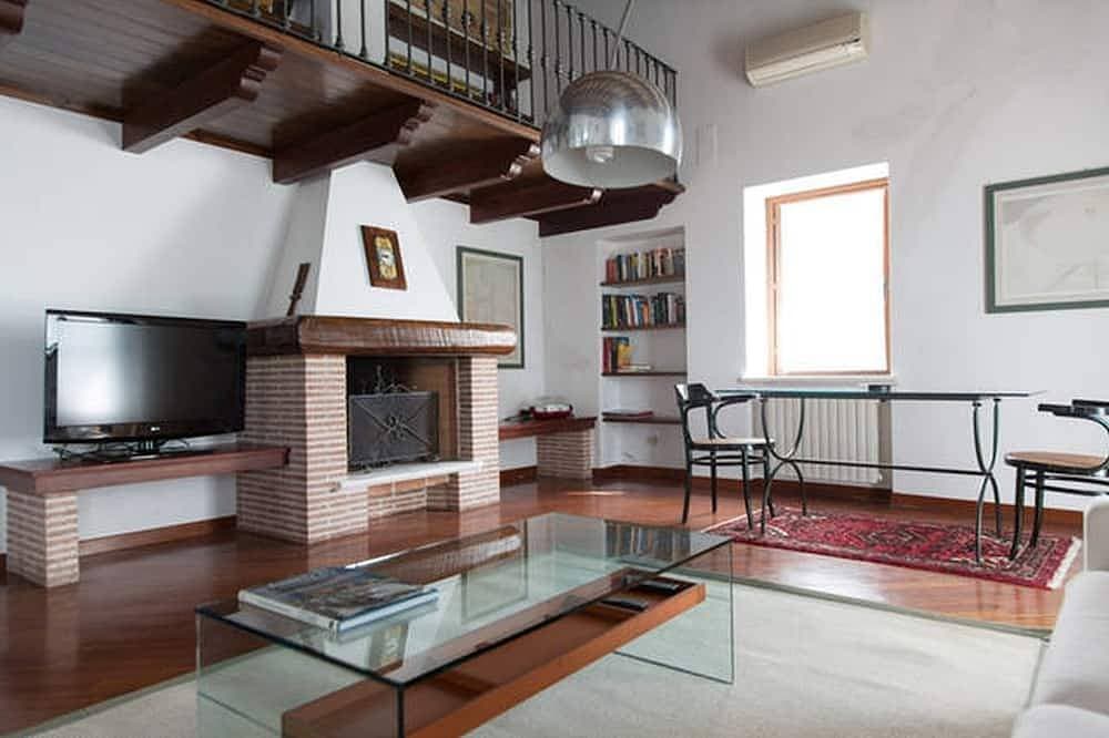 Foto 10 von 25: Atemberaubende Villa mit Garten und Pool - 90 Minuten von Rom