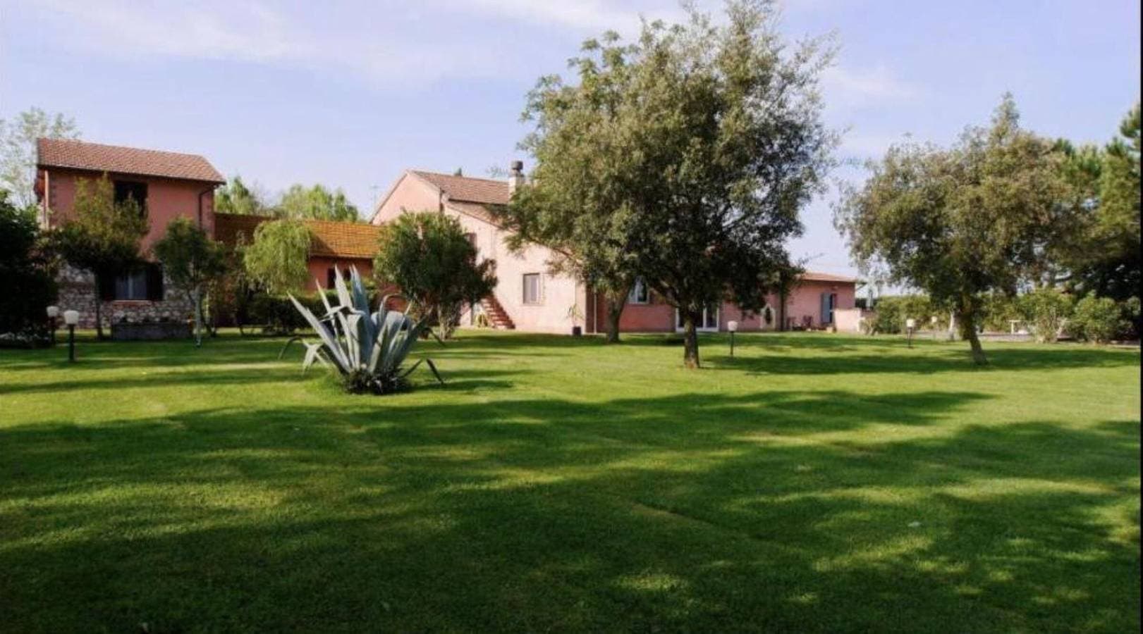 Foto 12 von 43: Ferienwohnung 'Aia' mit privatem Garten, Wi-Fi und Klimaanlage