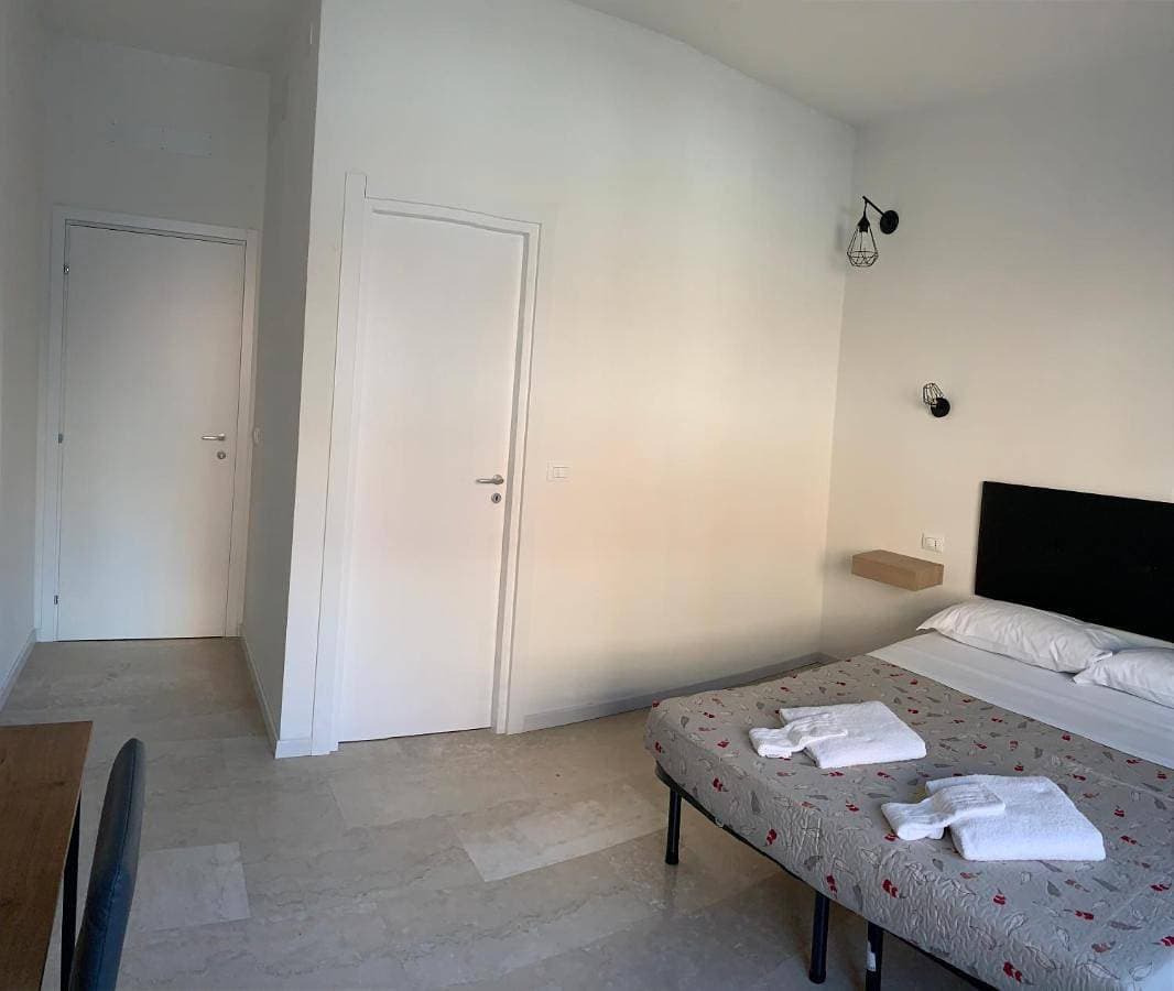 Foto 3 von 8: Double Room