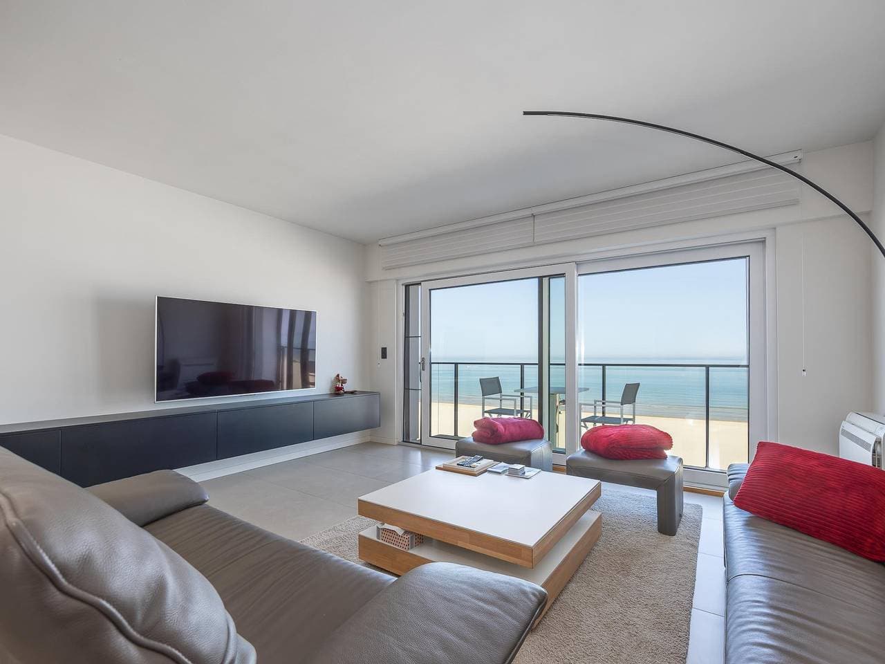 2-Zimmer-Wohnung mit direktem Meerblick 1