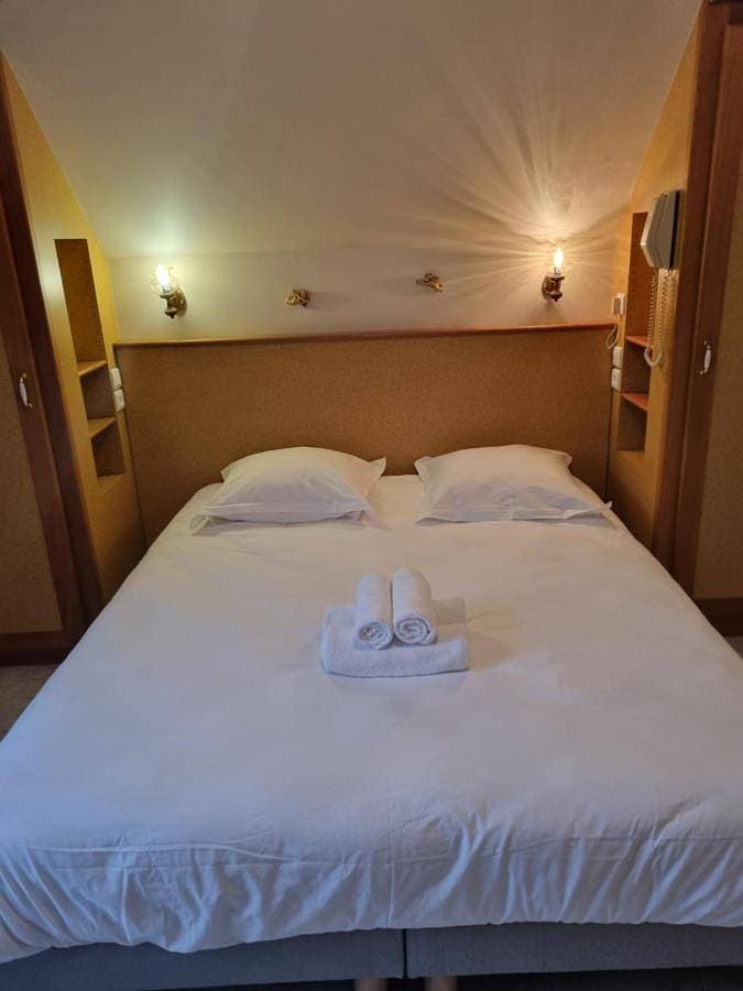 Foto 5 von 15: Double Room with Balcony and Sea View