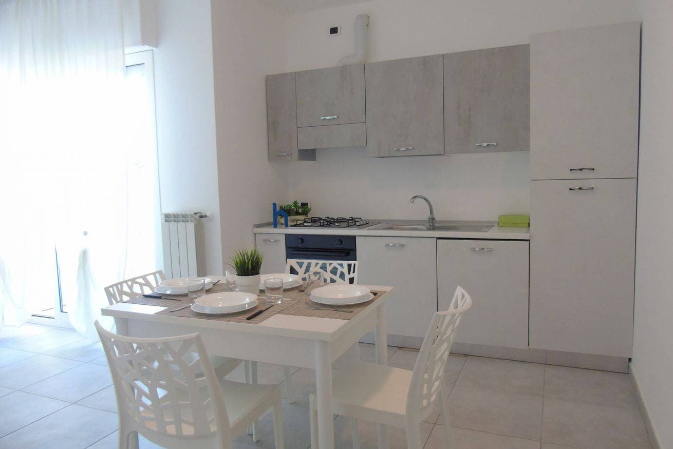 Foto 7 von 35: Ferienwohnung für 4 Personen mit Pool
