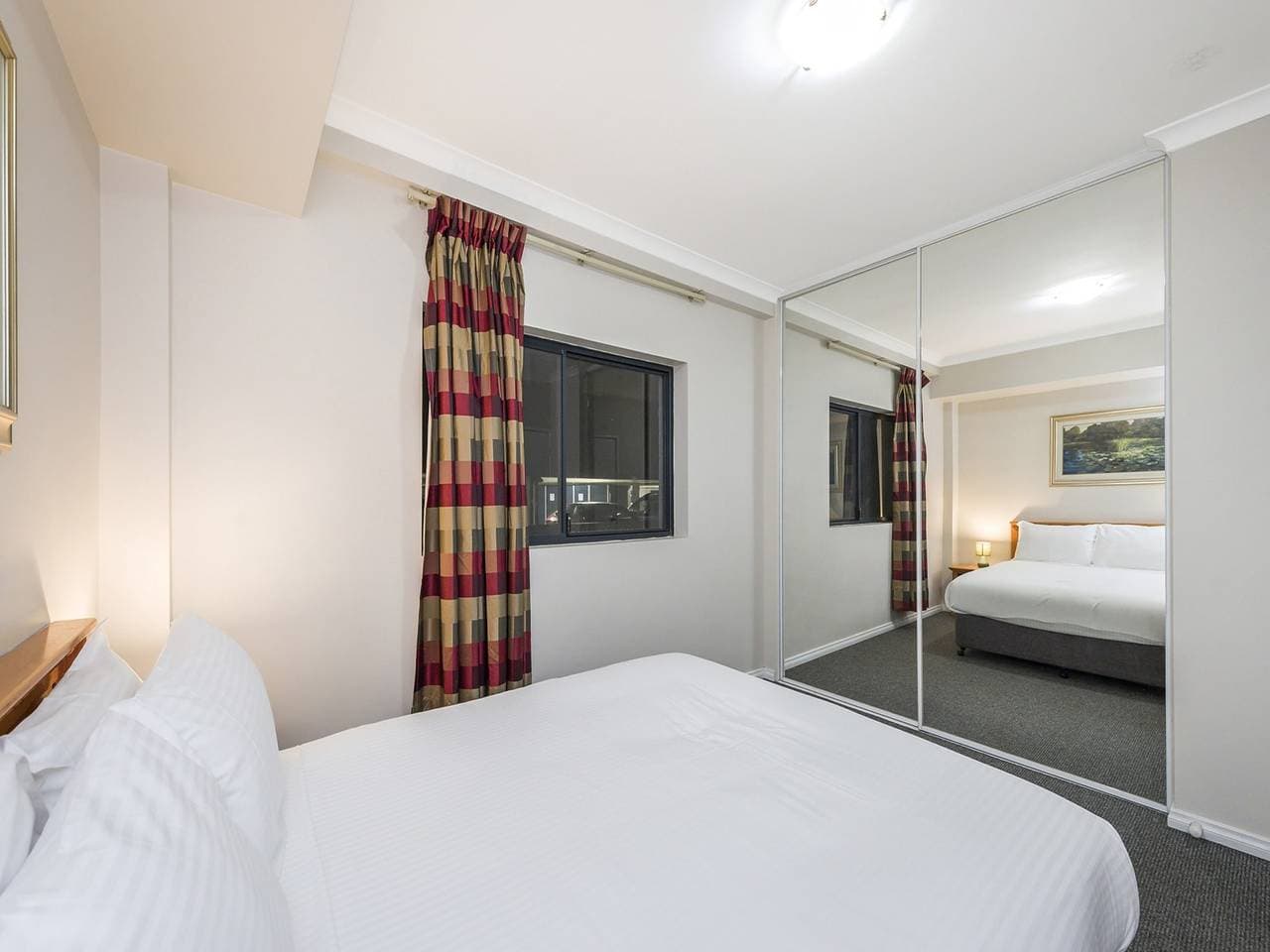 Wohnung in Ost-Perth mit Pool & Fitnessraum 1