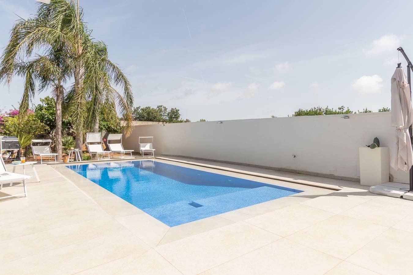 Foto 2 von 56: Villa für 10 Personen mit Garten