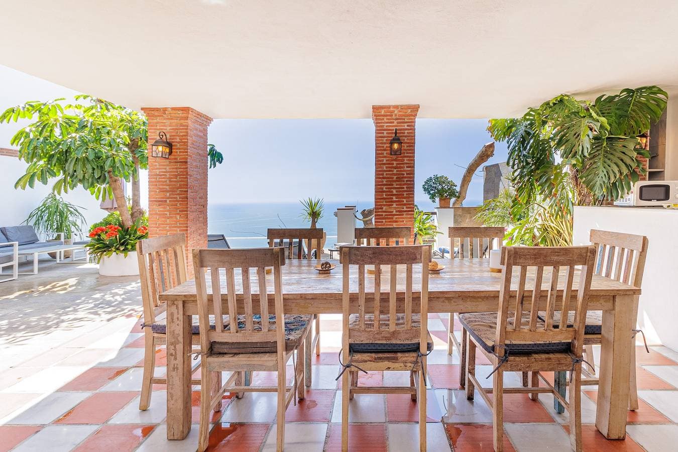 Foto 8 von 31: Villa "Tropical" mit Meerblick, privatem Pool & WLAN