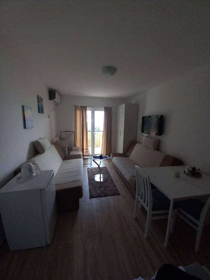 Foto 7 von 22: Studio Apartment with Sea View
