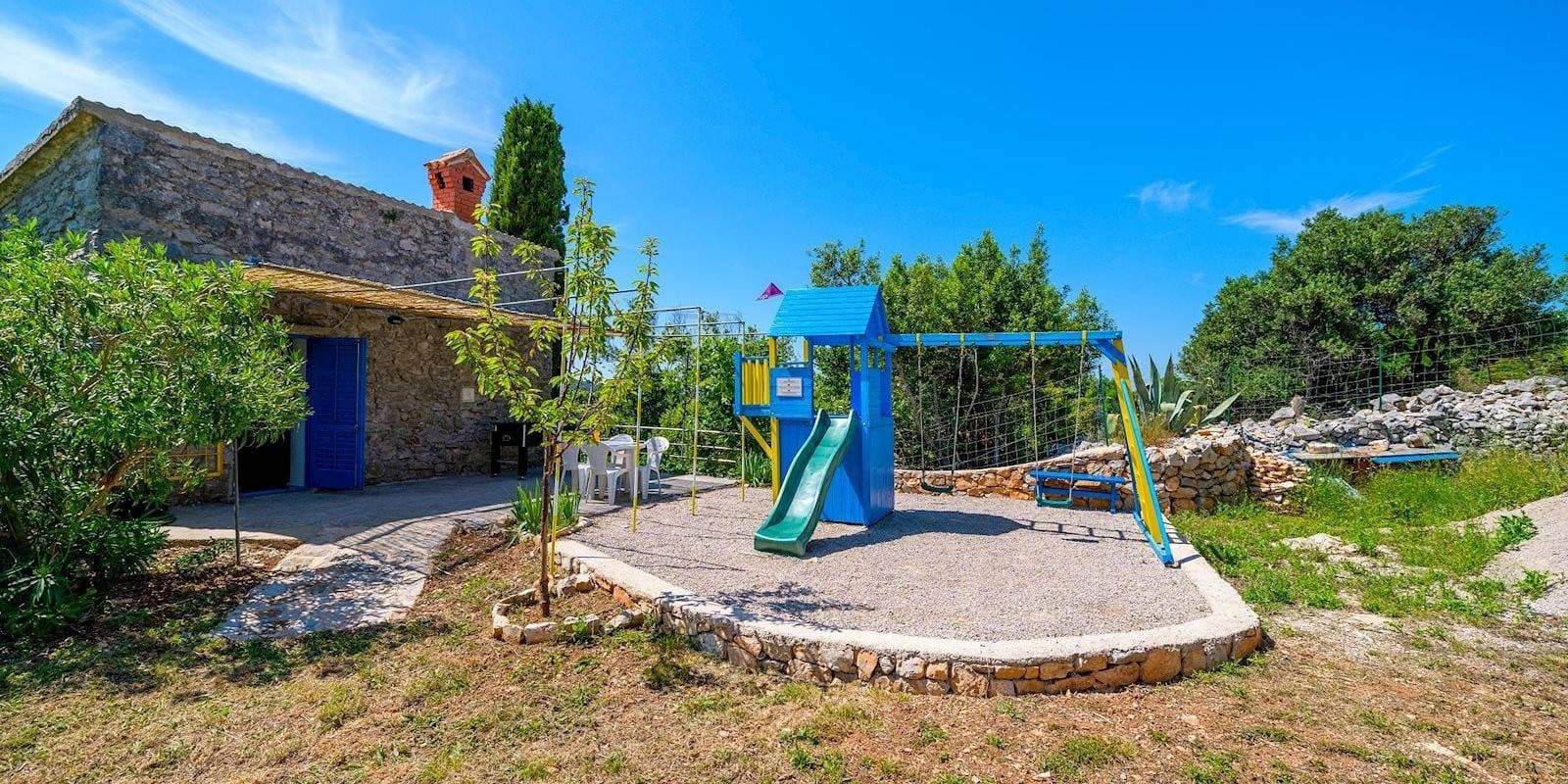 Foto 10 von 40: Boris -kuća za odmor sa bazenom