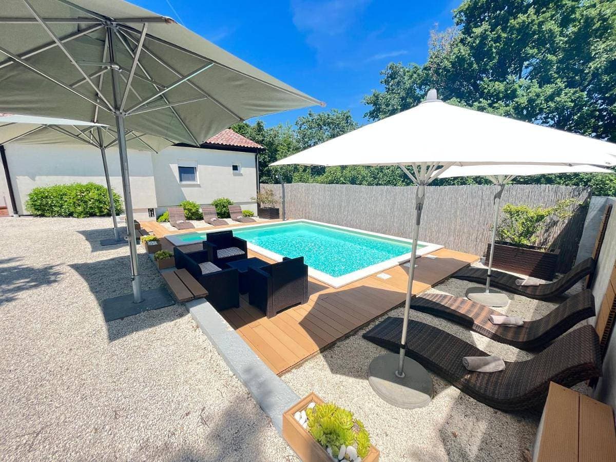 Cosy and lovely villa Trosti with a POOL 1