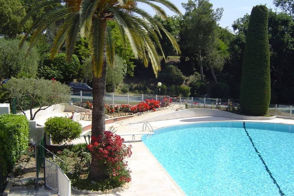 Wunderbare 4-Sterne-Wohnung gated Residenz Pool Tennis 10 Minuten Meer 1
