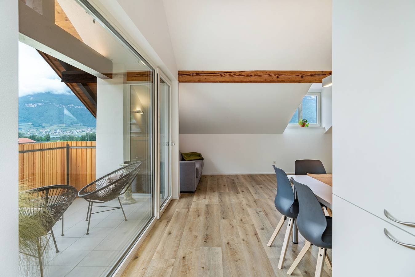 Foto 12 von 32: Ferienwohnung '1' mit Bergblick, WLAN und Klimaanlage