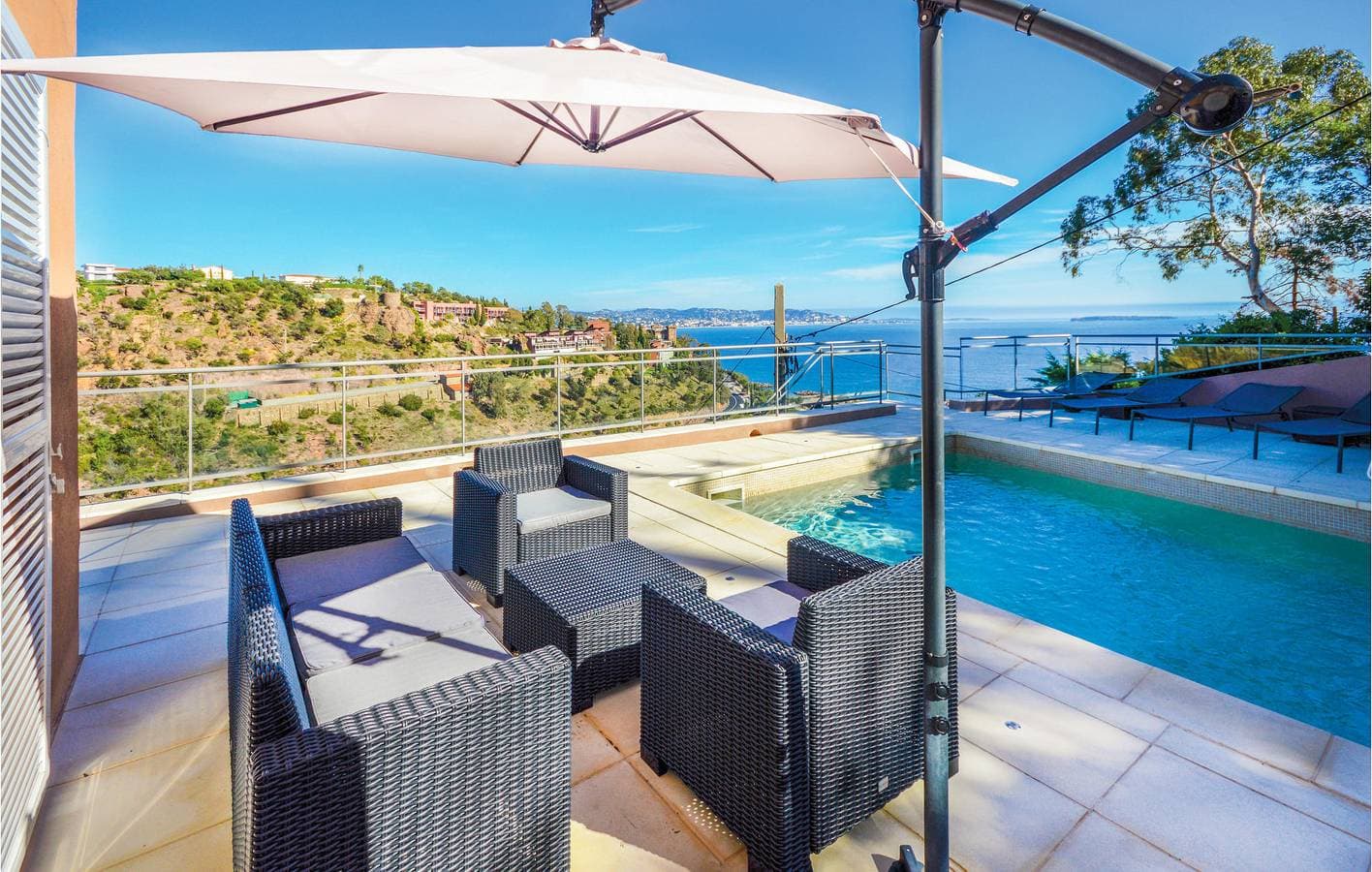 Foto 5 von 22: Geräumige Wohnung mit Pool & Parkplatz | Strand 1000m
