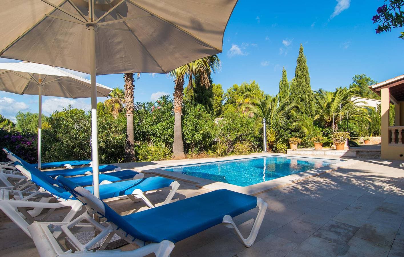 Foto 5 von 47: Luxuriöses Strandapartment mit Pool und Terrasse