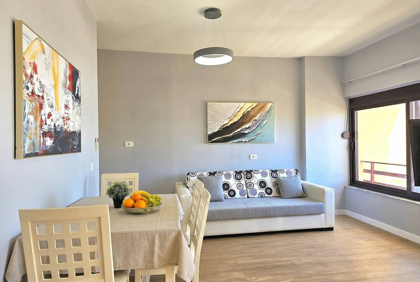 Foto 7 von 27: Ferienwohnung für 3 Personen mit Balkon