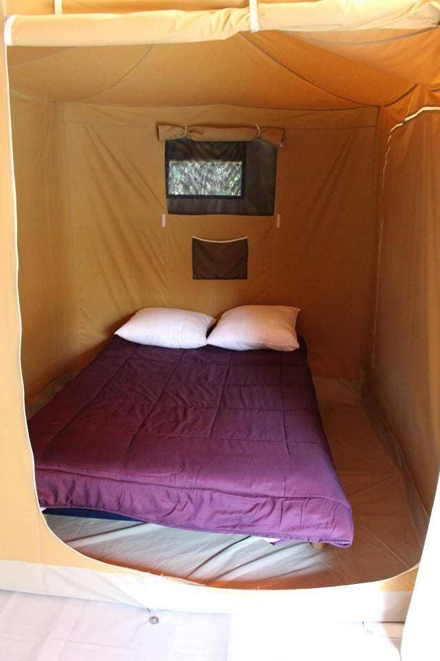 Foto 10 von 10: Tente Toilée sans sanitaire