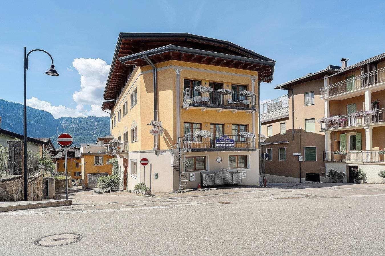Alla Loggia dell'Imperatore 1