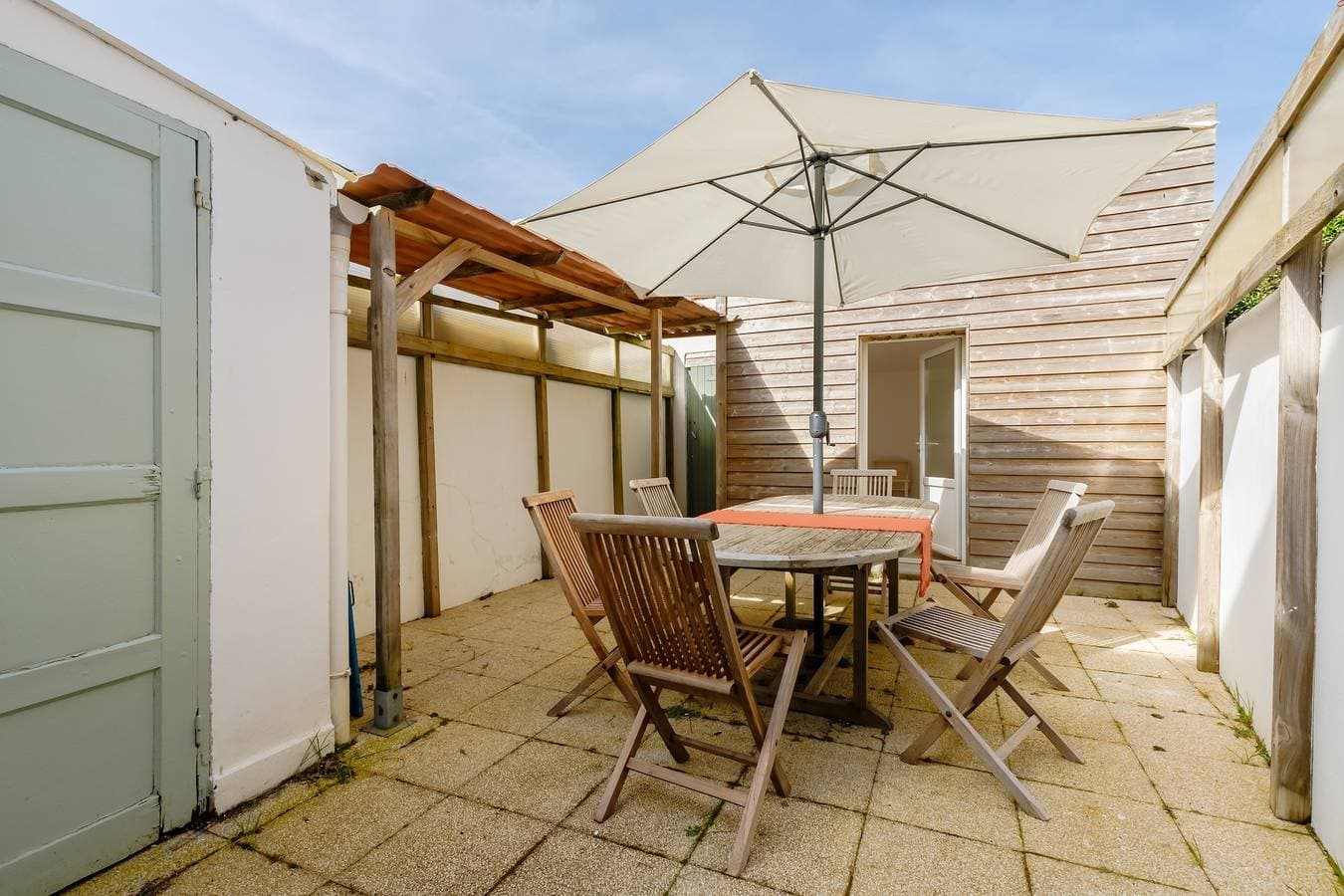 Foto 11 von 13: Ferienhaus für 5 Personen mit Terrasse