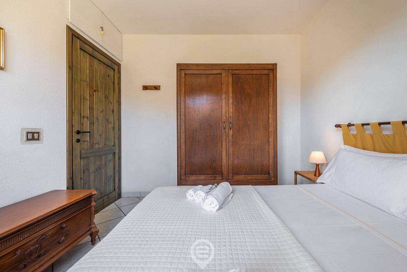 Foto 12 von 30: Villa für 4 Personen mit Garten