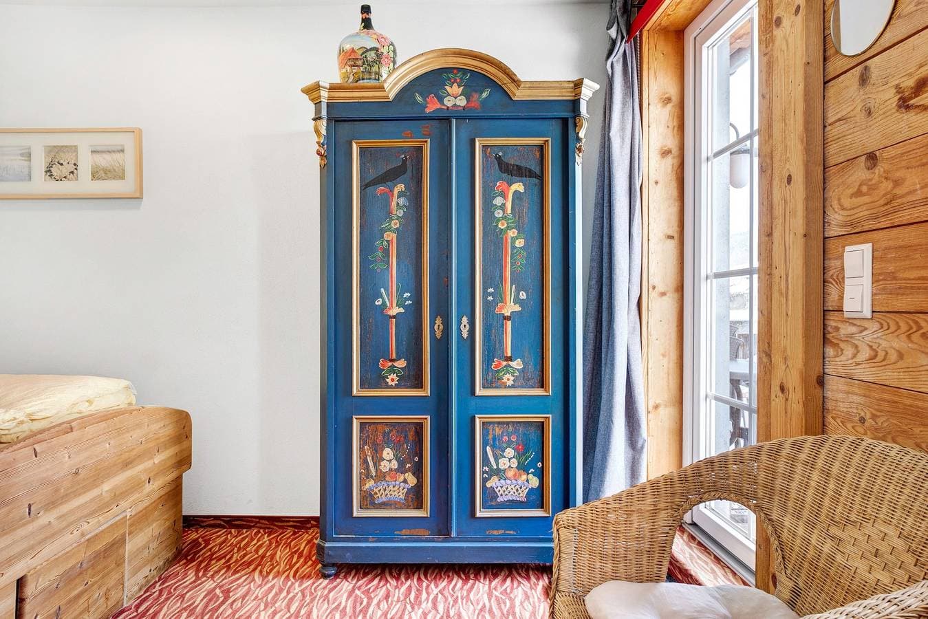 Foto 3 von 44: Zimmer 'Doppelzimmer Mit Balkon 21' mit Gemeinschaftsgarten, Balkon und Wi-Fi