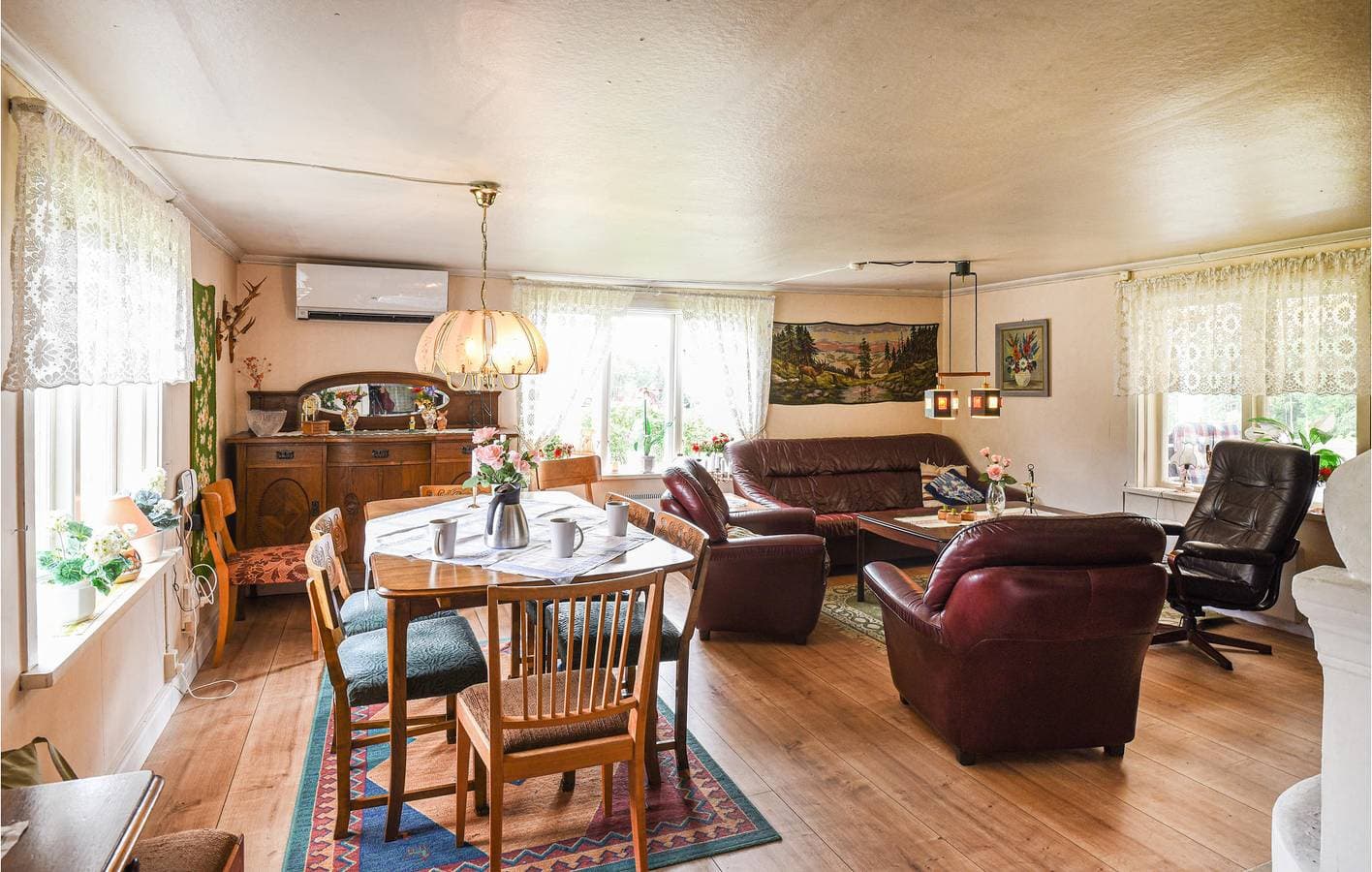 Foto 11 von 32: Ferienhaus für 8 Personen mit Garten