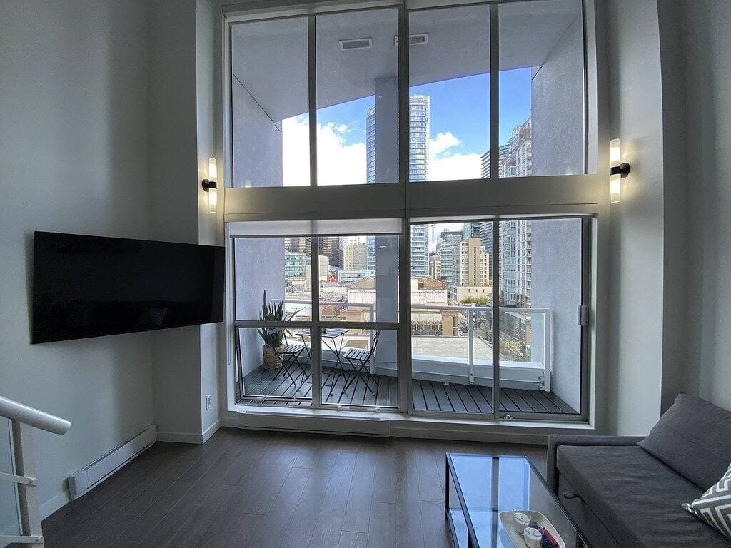 Foto 9 von 19: Vancouver Downtown city & mountain view 1 bed condo