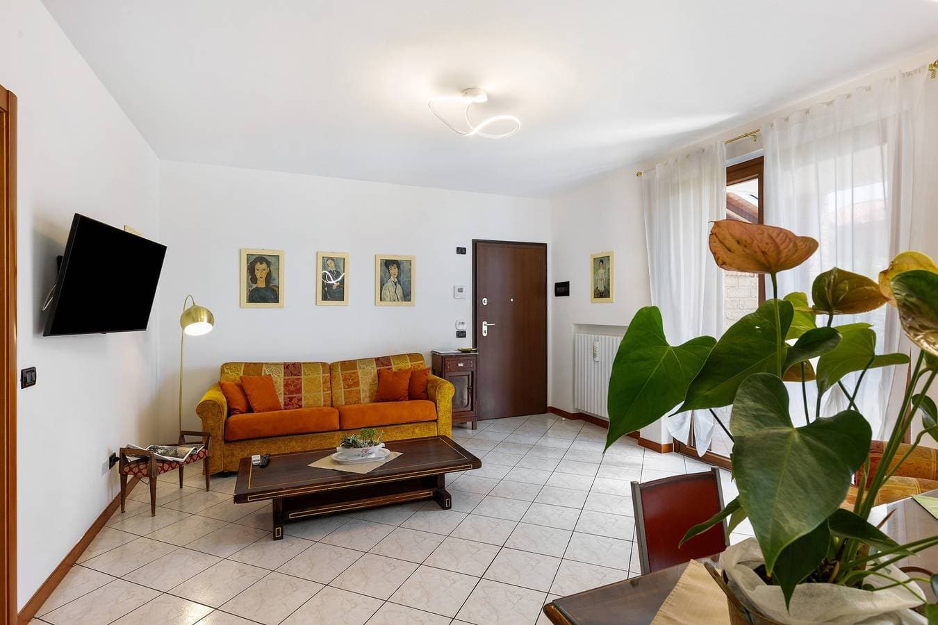 Foto 13 von 33: Ferienwohnung 'Katy Lake Lavanda ' mit privater Terrasse, WLAN und Klimaanlage
