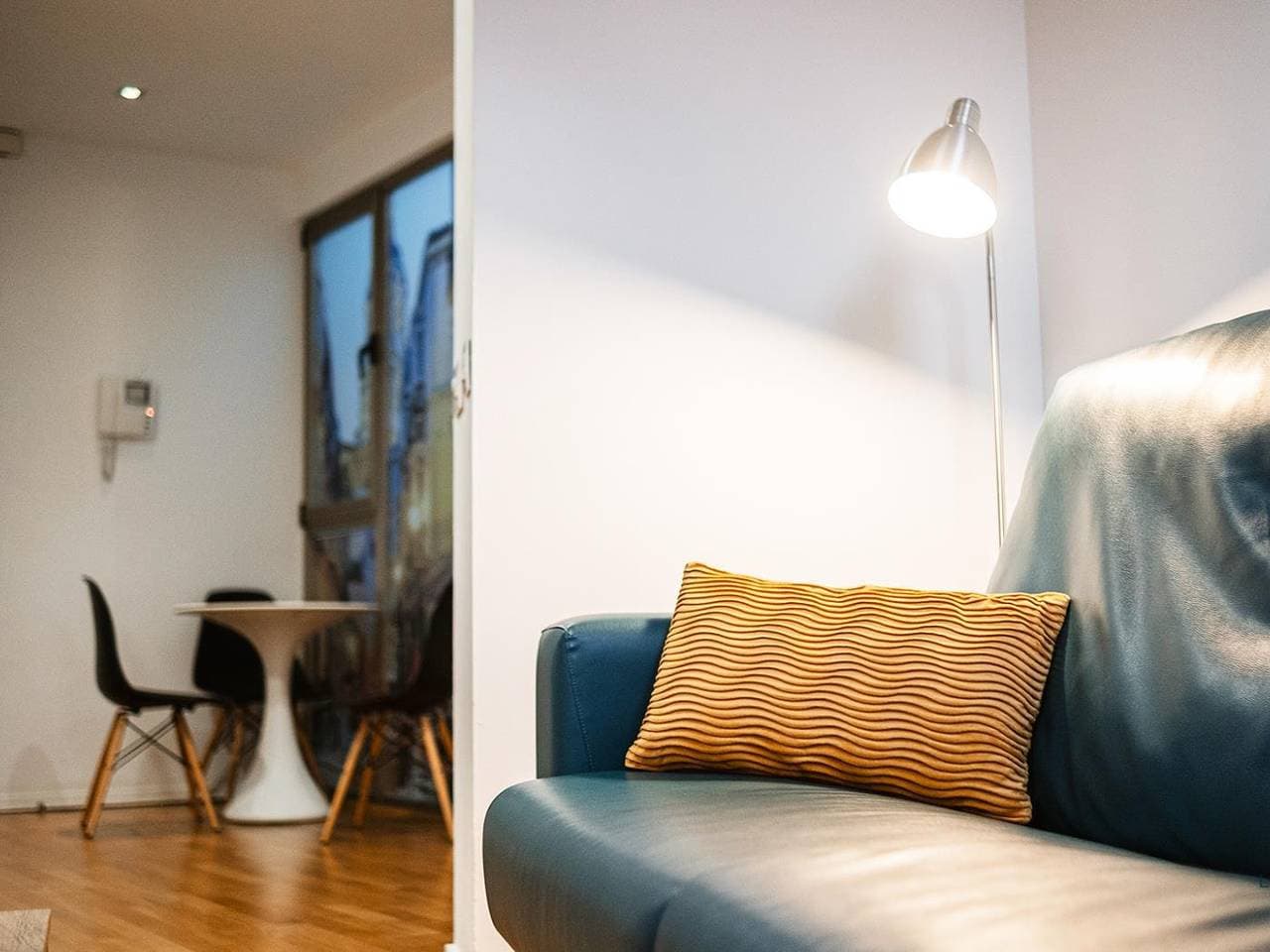 Foto 2 von 23: Ferienwohnung für 3 Personen mit Balkon/Terrasse