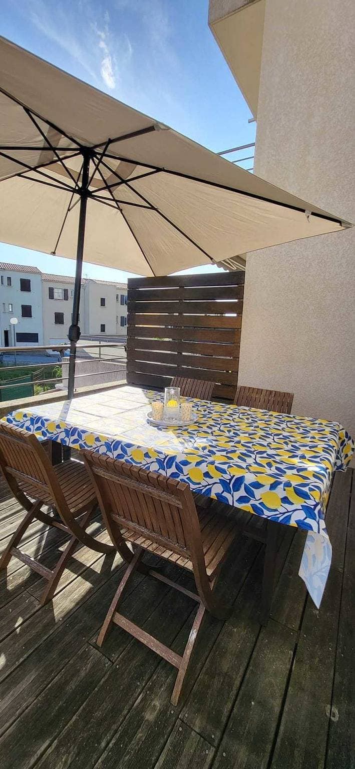 Foto 10 von 13: Ferienwohnung für 4 Personen mit Terrasse