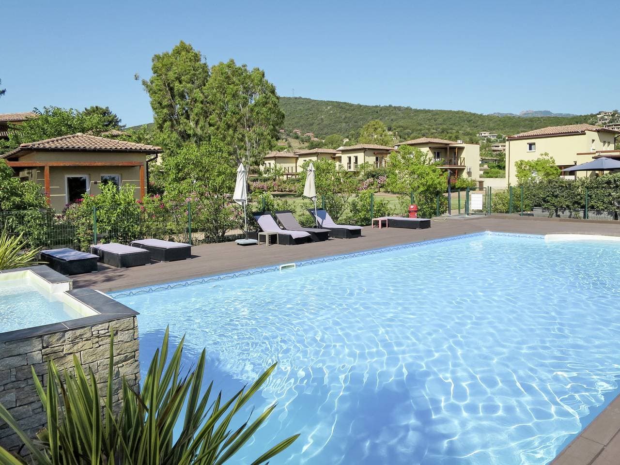 Ferienanlage Marina di Favone 1