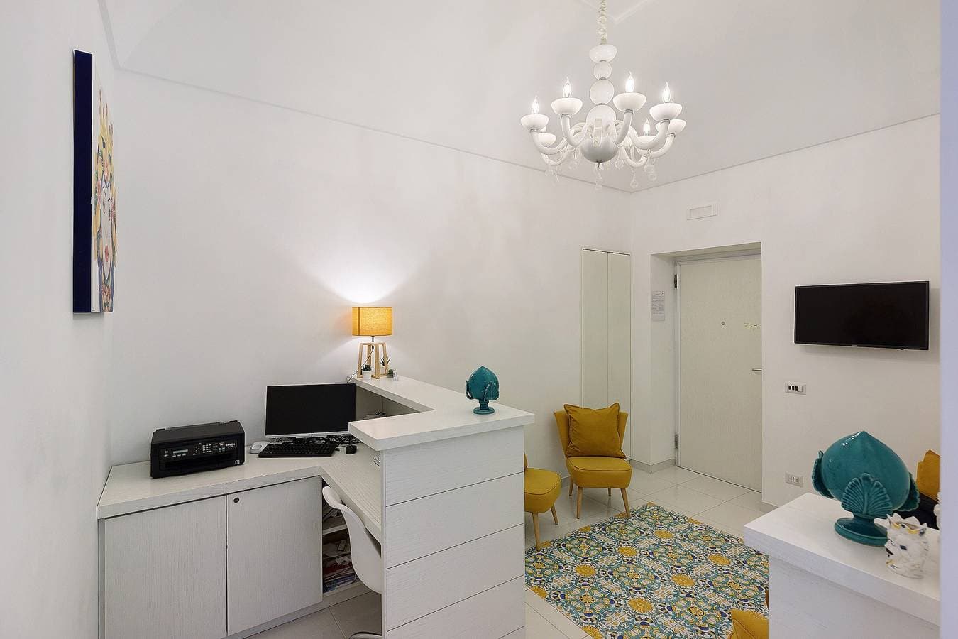 Foto 6 von 23: Sorrento Stylish – Standard Doppelzimmer im Herzen von Sorrent