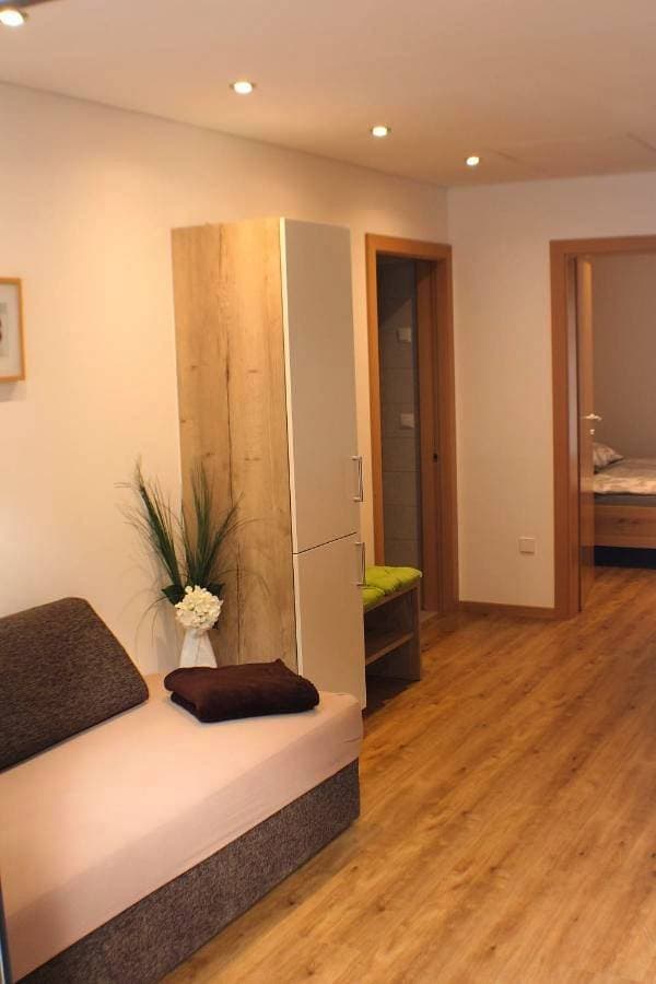 Foto 4 von 9: One-Bedroom Apartment