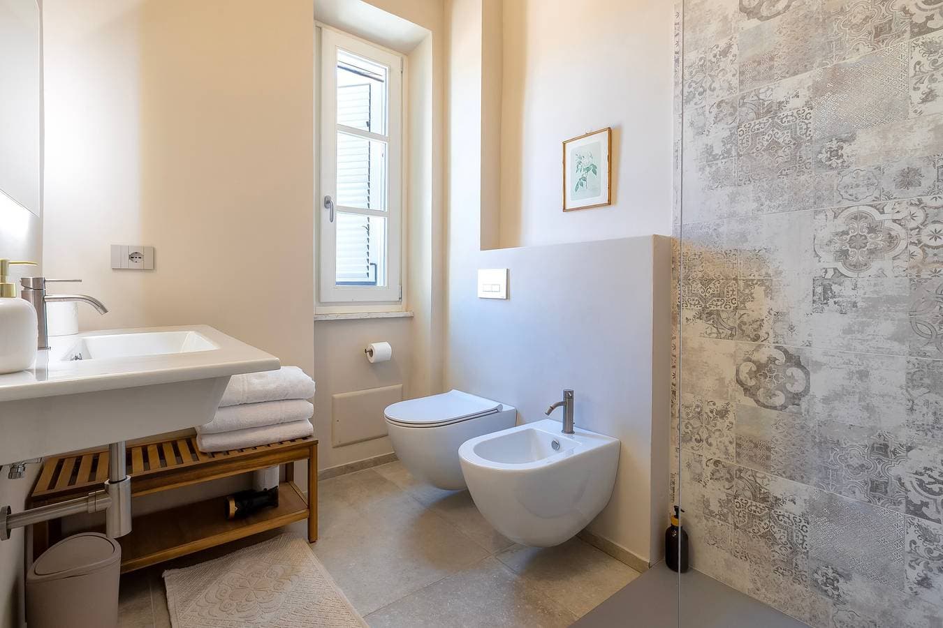 Foto 10 von 34: Zimmer 'Rosa' mit Gemeinschaftspool, WLAN und Klimaanlage